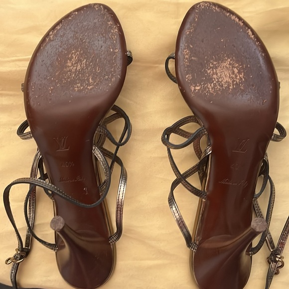 Louis Vuitton Metallic Bronze Sandals - Picture 4 of 9
